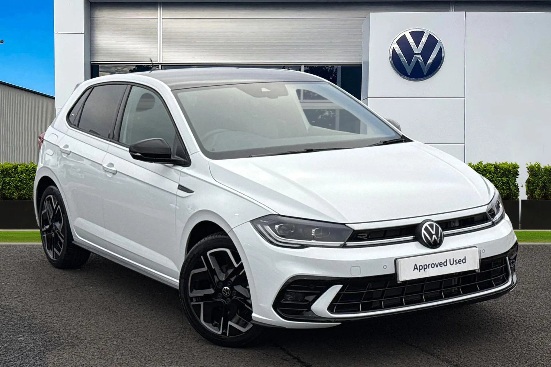 VW Polo hatch or similar